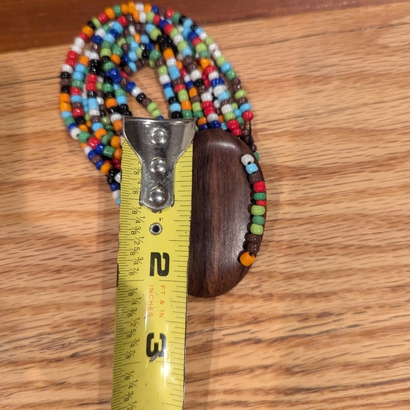 Wood and bead stretchy bracelet - Picture 4 of 4